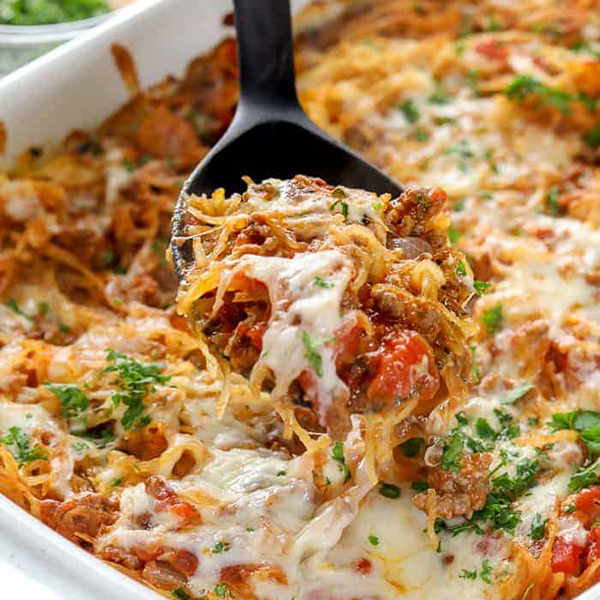 Cheesy Garlic Parmesan Spinach Spaghetti Squash